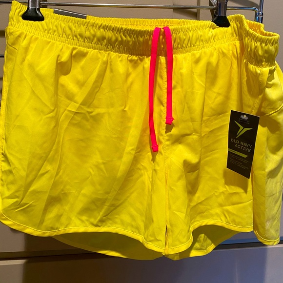 OLD NAVY Run Shorts - Picture 1 of 4